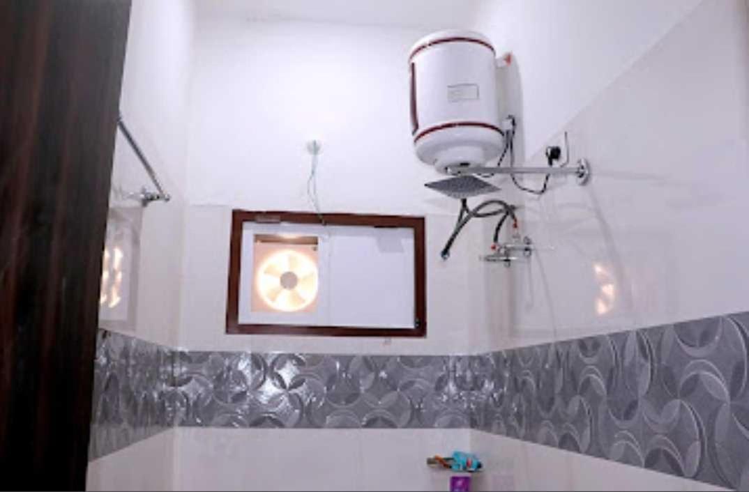 Oyo Palace Hotel Rohtak Εξωτερικό φωτογραφία